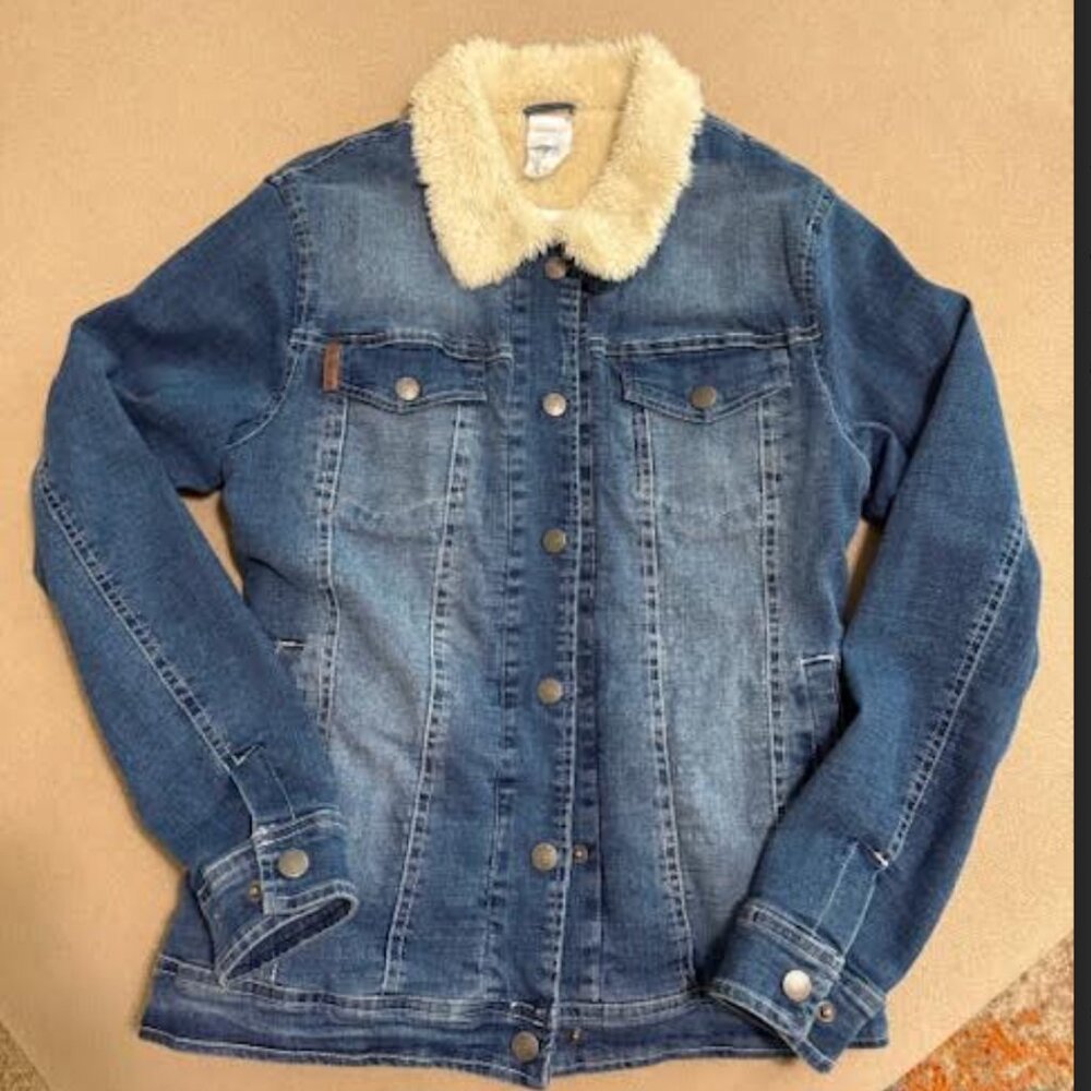 Cinch NWT Western Women's Medium Size Jean Jacket w faux sheepskin lining M NEW!
